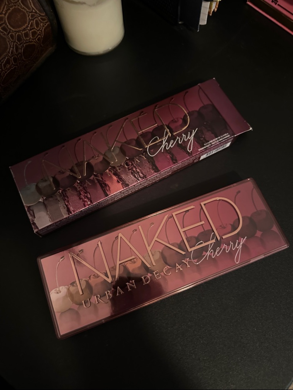 Urban Decay Naked Cherry Eyeshadow Palette - NWT - Picture 3 of 7